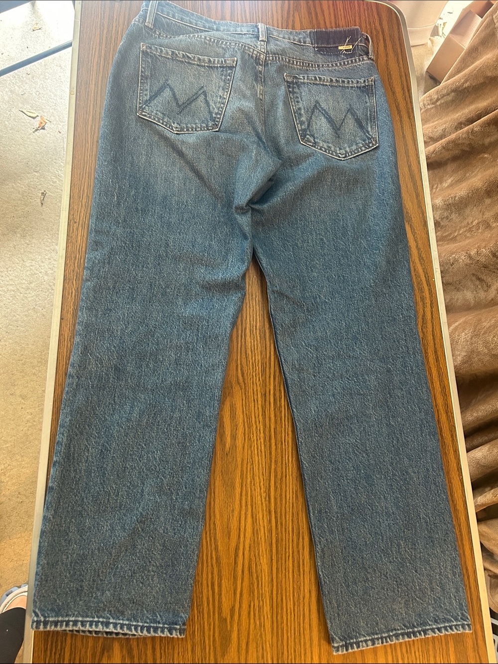 MOTHER the hot rod hover jeans - Picture 2 of 6